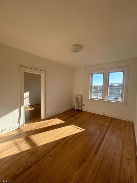 Photo of 355 Lincoln Ave, Cliffside Park, NJ 07010 (MLS # 3994760)