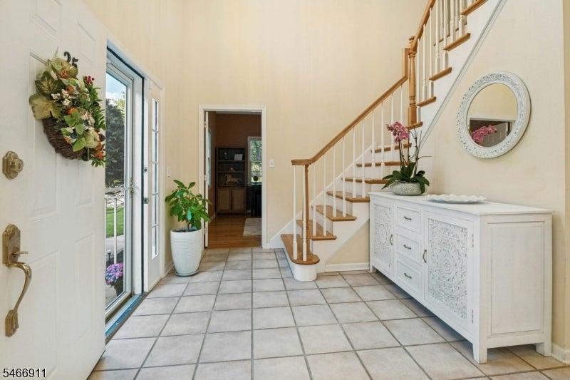25 Hidden Pond Ct