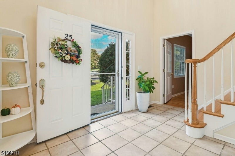 25 Hidden Pond Ct
