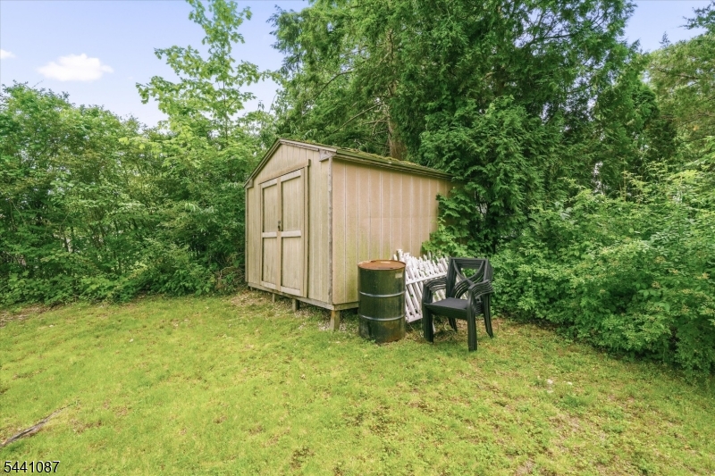 60 Alpine Rd