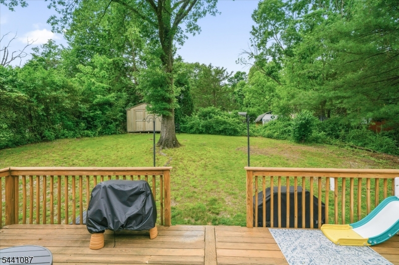 60 Alpine Rd