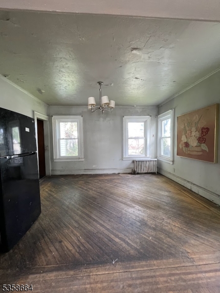42 Leslie St