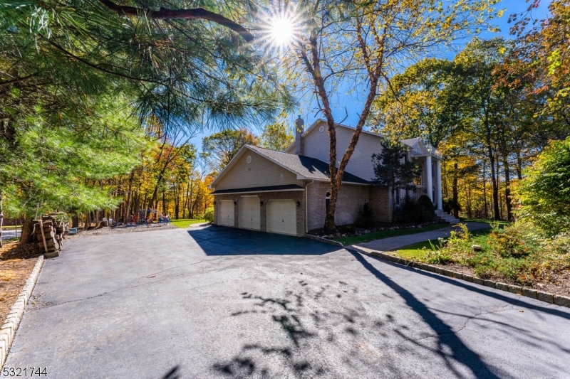 14 Holland Mt Rd