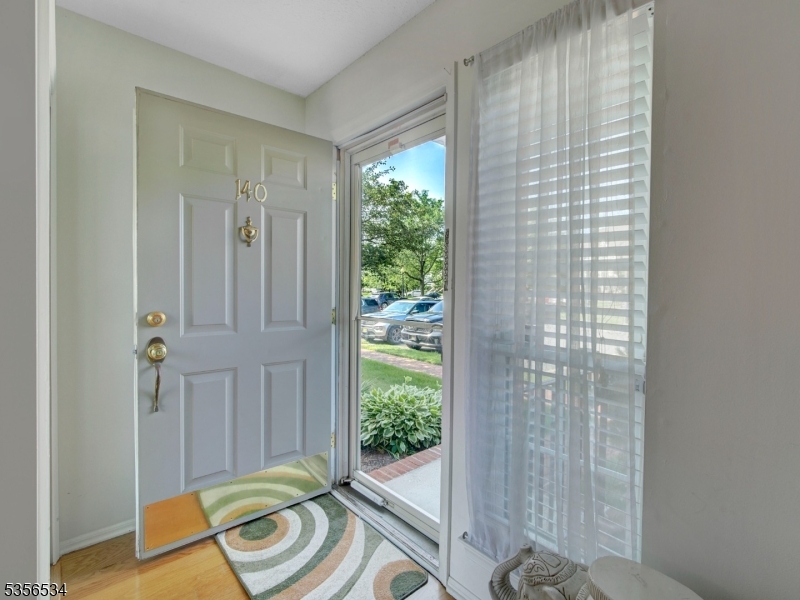 140 Cherry St