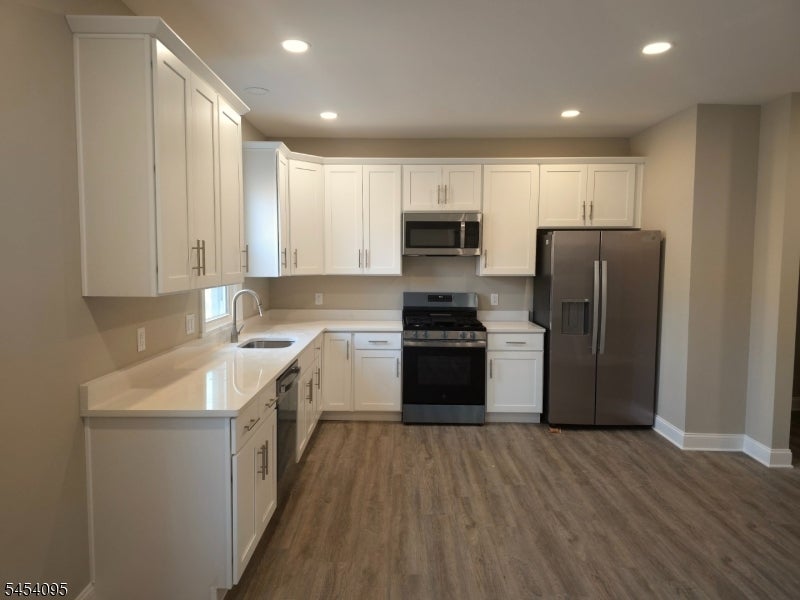 182 Chestnut St 3L