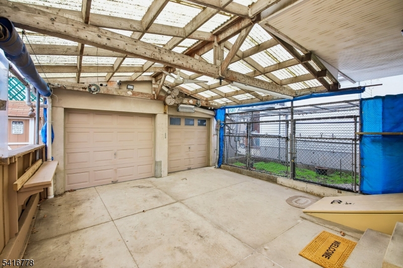 63 Waydell St