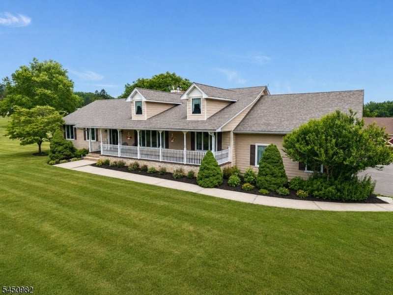 80 Deer Hill Rd