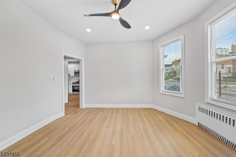 114 Cambridge Ave 1F
