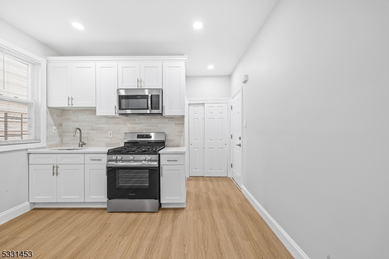 114 Cambridge Ave 1F