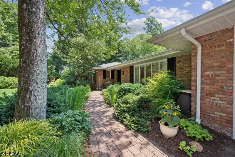 74 Radtke Rd