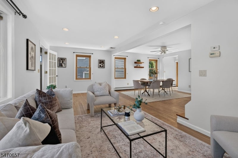 328 Windsor Rd
