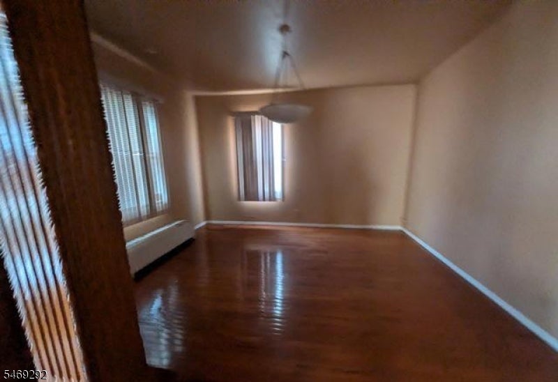 349 Parker St