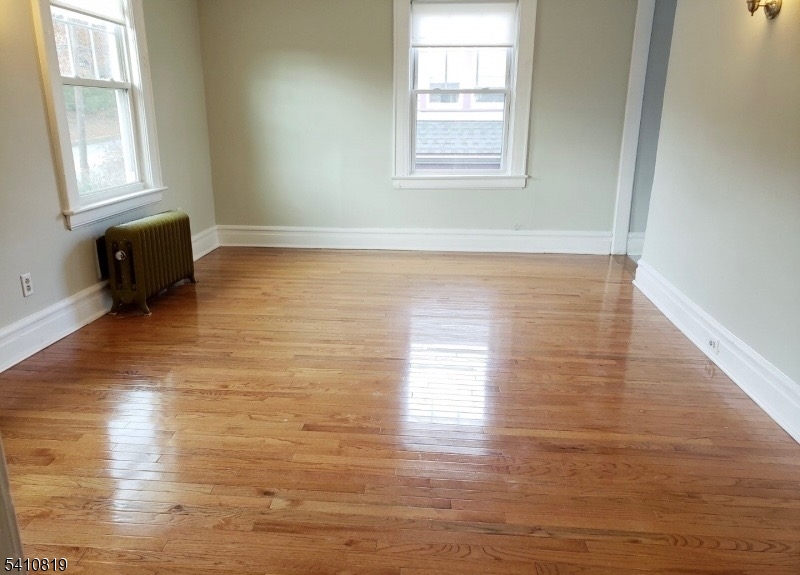 821 Bloomfield Ave 2