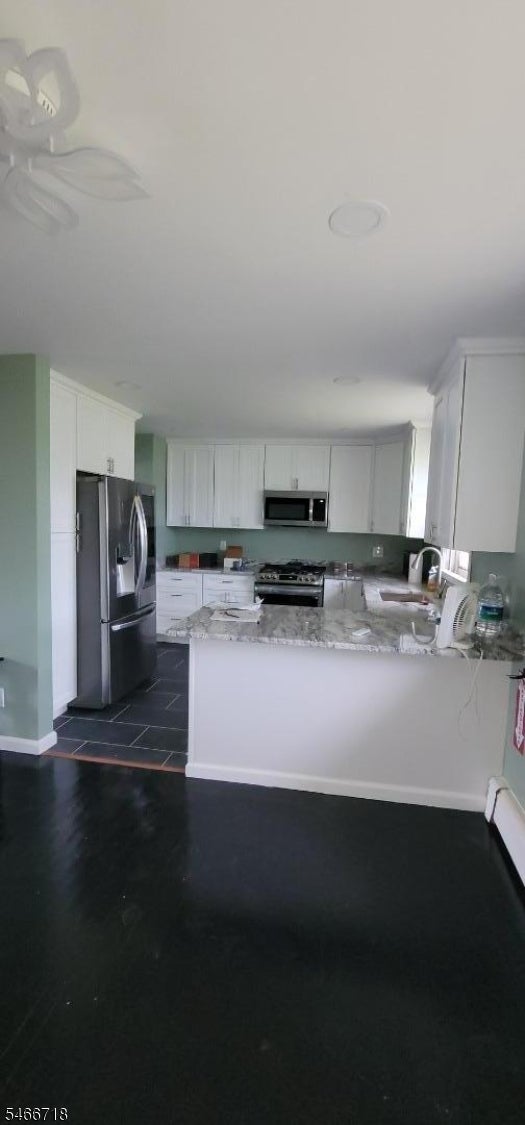 4 Arlington Pl
