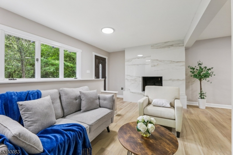 58 Lilly Rd