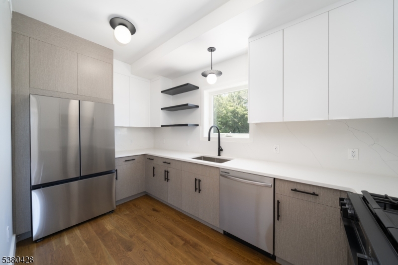 67 Virginia Ave 4