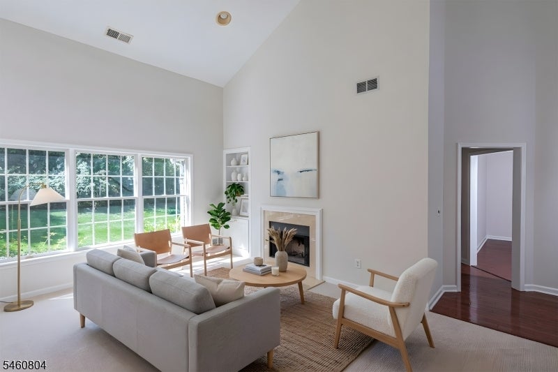 6 Ironwood Rd
