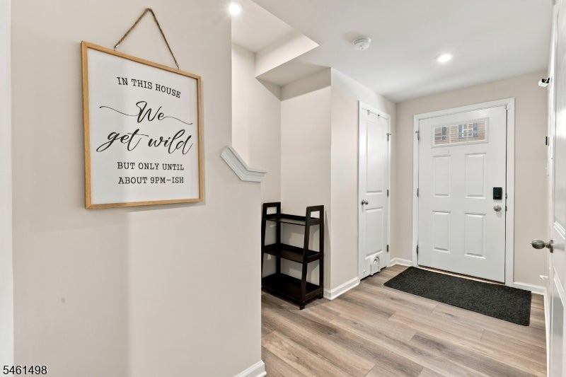 14 F Floyd Ave