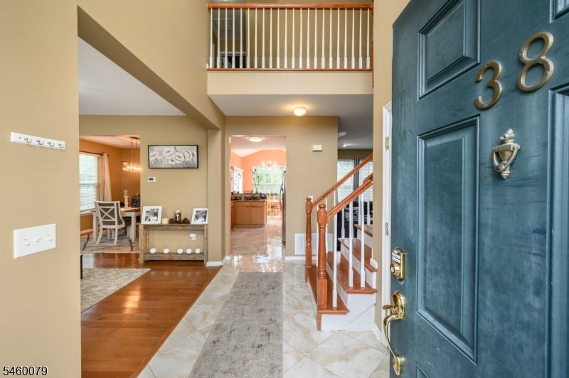 38 Winding Hill Dr