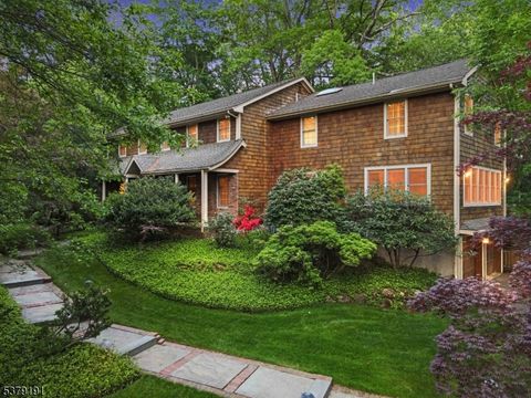 2 Canterbury Ct Alpine Boro NJ 07620