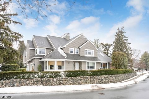 122 Brewster Rd Wyckoff Twp. NJ 07481