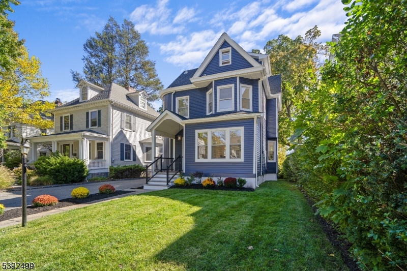 37 Montclair Ave