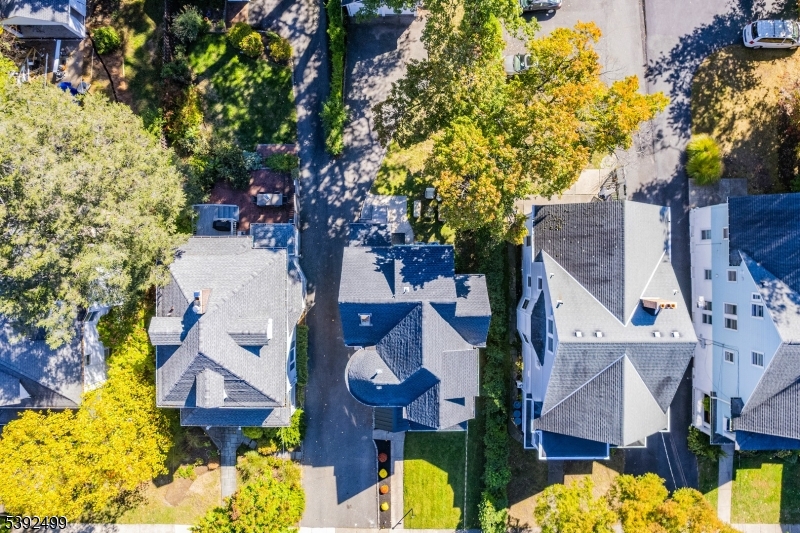 37 Montclair Ave