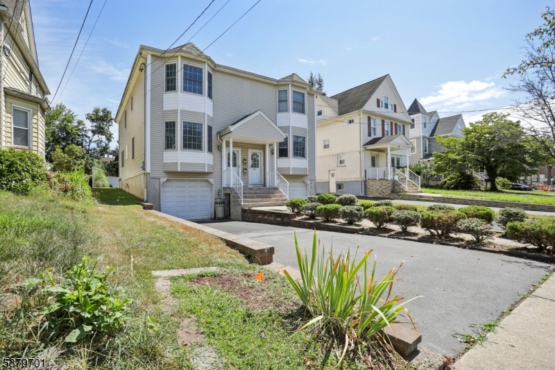 27A Park Ave