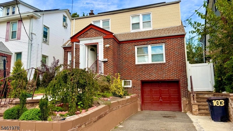 103 Bailey Ave
