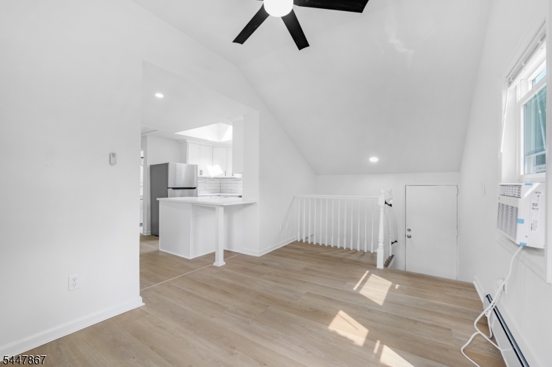 2 Sharon Ct