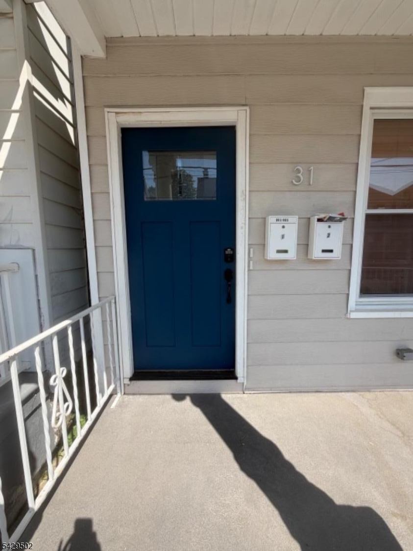31 Glen Ave