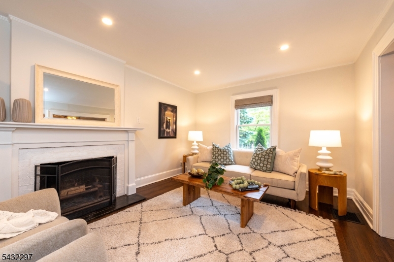 6 North Terrace