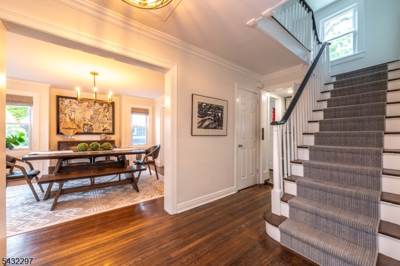 6 North Terrace