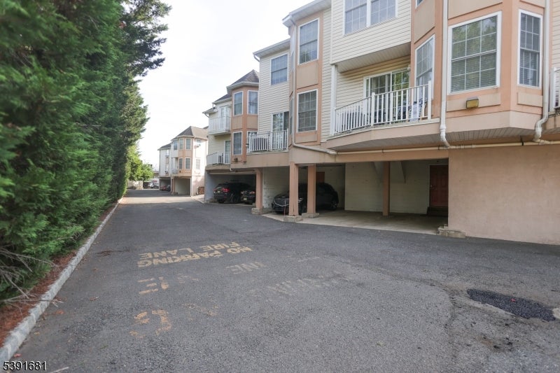 125 Adamecs Way 26