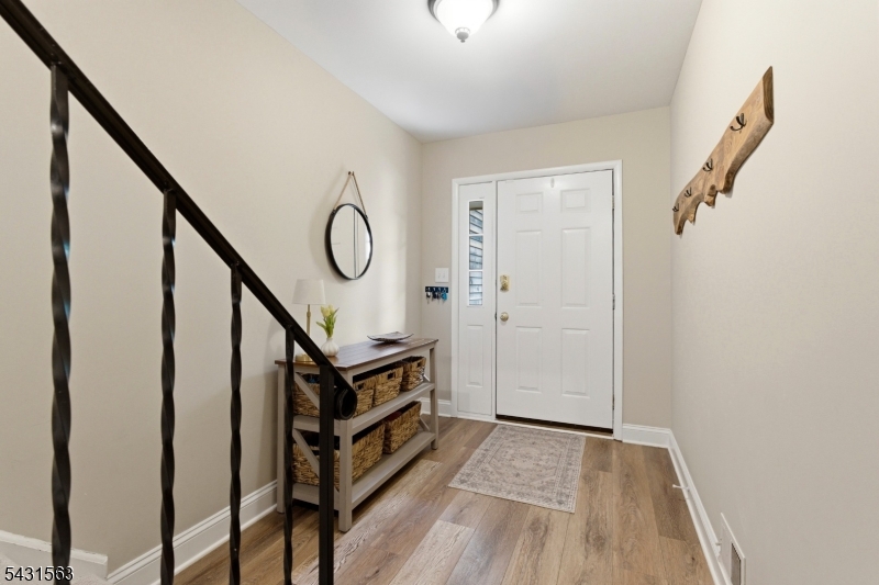 40 Lexington Ln D