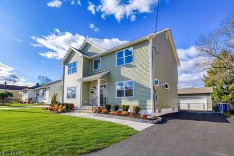 3 Lyons St South River Boro NJ 08882