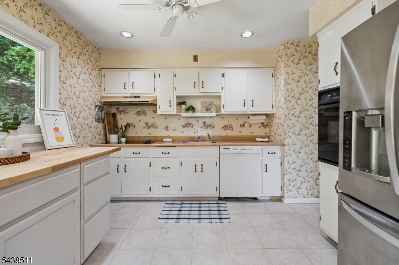 26 Valley View Dr