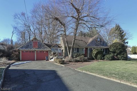 10 Red Maple Ln Kenilworth Boro NJ 07033