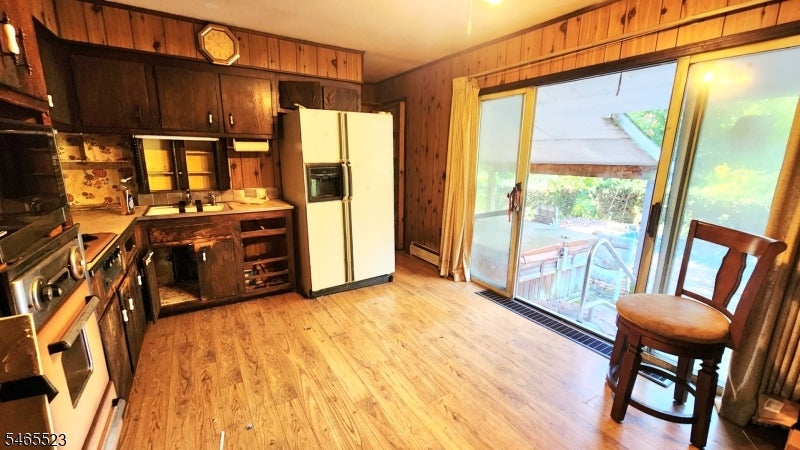 16 Mary Ann Rd