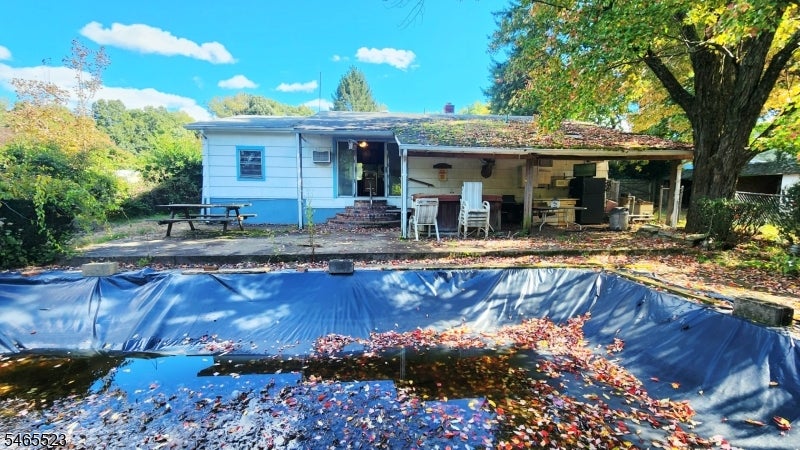 16 Mary Ann Rd