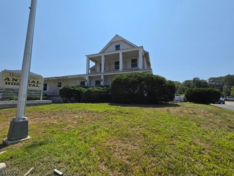 360 Us Highway 46 E.