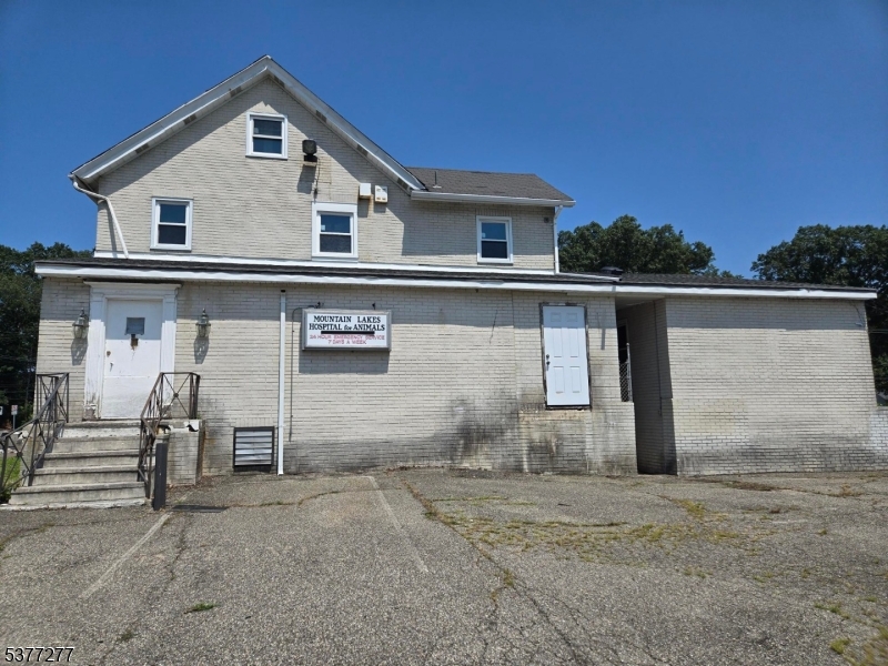 360 Us Highway 46 E.