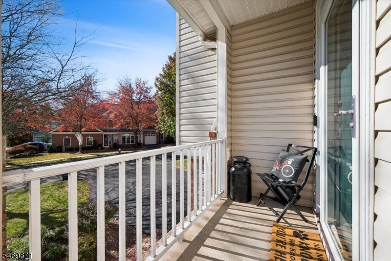 31 Loft Dr