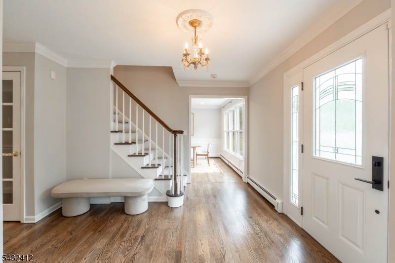 10 Golden Corner Way