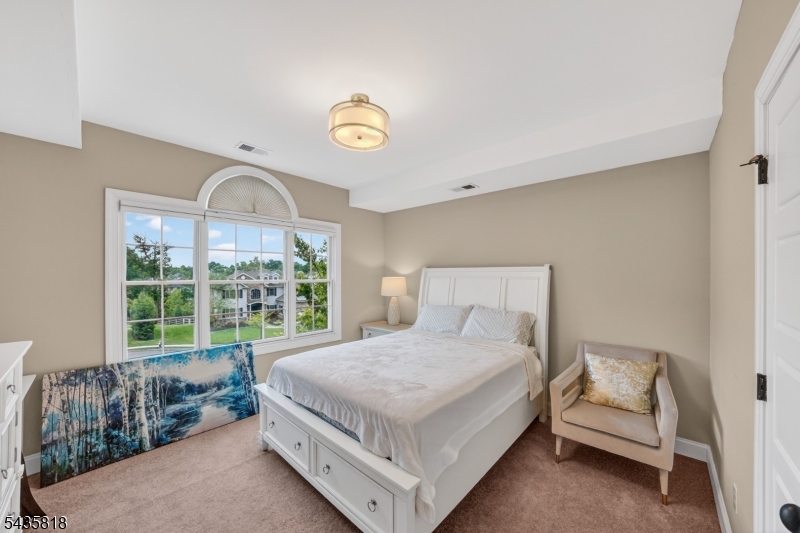 74 Haggerty Dr