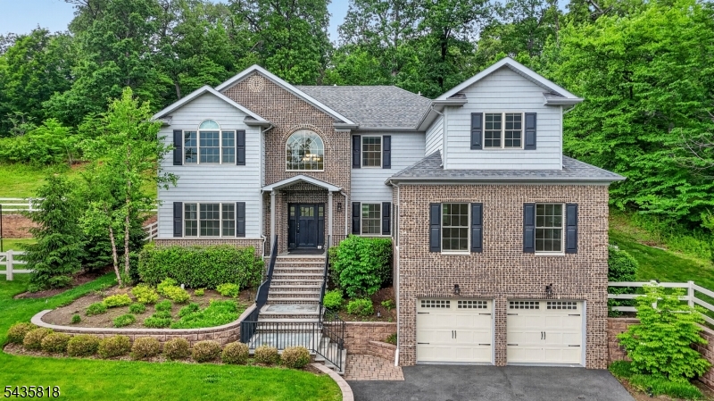 74 Haggerty Dr