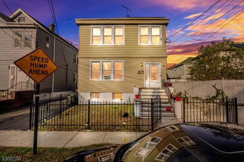 Photo of 142 Delmar Pl, Irvington, NJ 07111 (MLS # 3996277)