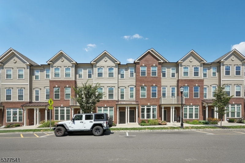 24 Sternadori Road