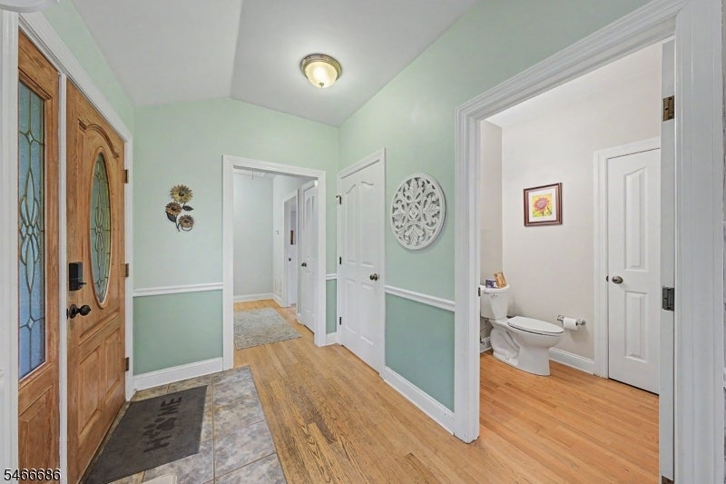 62 Logan Rd