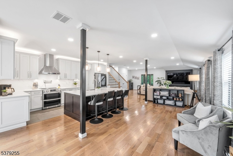 648 Black Oak Ridge Rd
